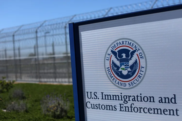 Departamento de Imigração dos Estados Unidos: projeto prevê facilidades (Mike Blake/Reuters)