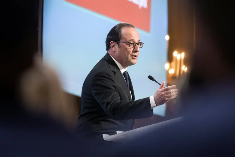François Hollande: o atual presidente desistiu de buscar sua reeleição nas eleições de abril e maio deste ano (Etienne Laurent/Pool/Reuters)