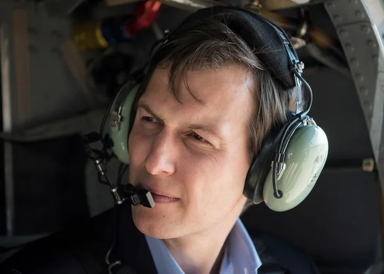 Kushner: ele e Kislyak falaram em estabelecer esse canal "secreto e seguro" (Divulgação/Reuters)