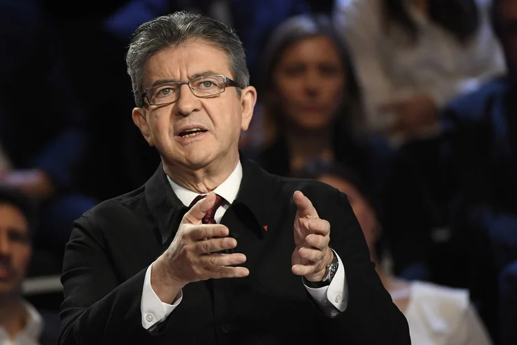 Jean-Luc Mélenchon: intenções de voto em Mélenchon no primeiro turno subiram de 13,5 por cento uma quinzena atrás para 17 por cento (Lionel Bonaventure/Reuters)