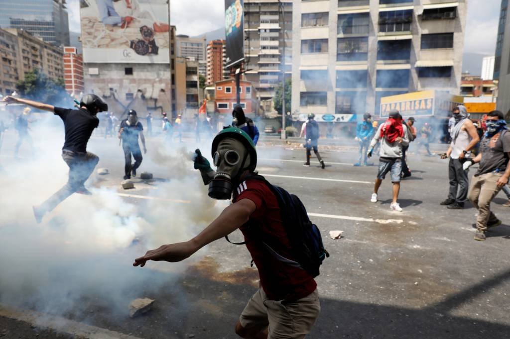 Venezuela usa Twitter para achar manifestantes violentos