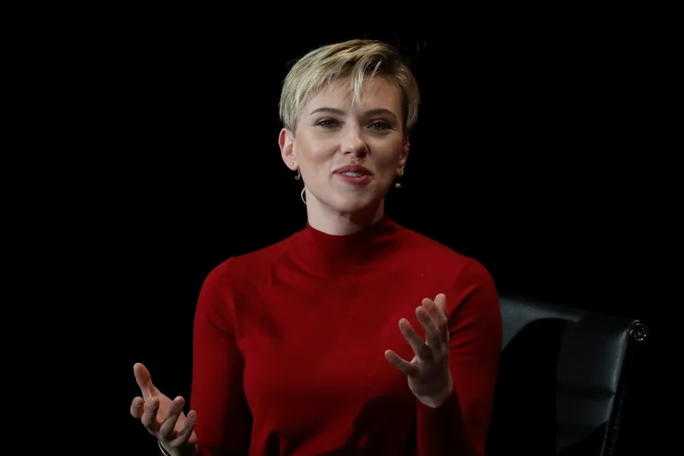 Scarlett Johansson: "Sempre fui interessada na política local. Acredito que é aí que conseguimos as maiores mudanças na comunidade" (Shannon Stapleton/Reuters)