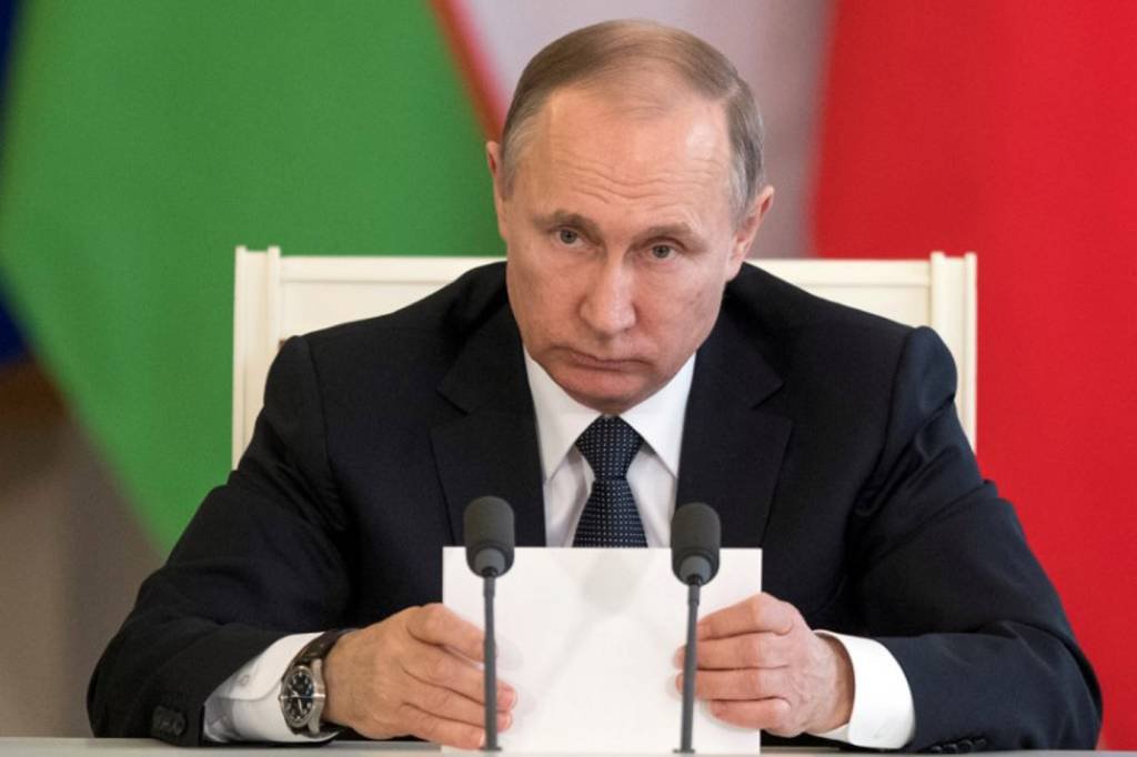 Putin defende investigação imparcial de ataque químico na Síria