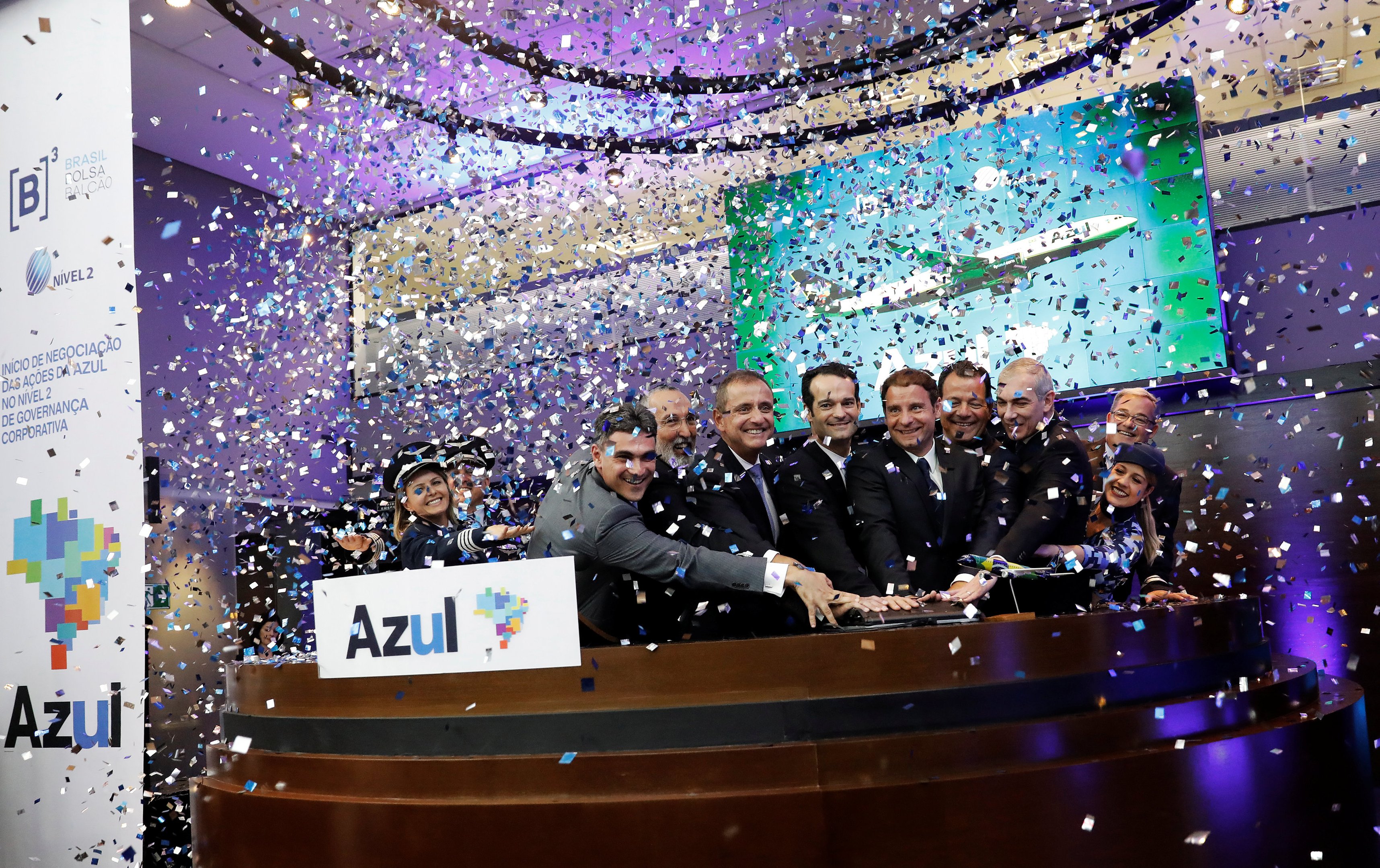 Azul estreia com pompa e reforça retomada no mercado brasileiro