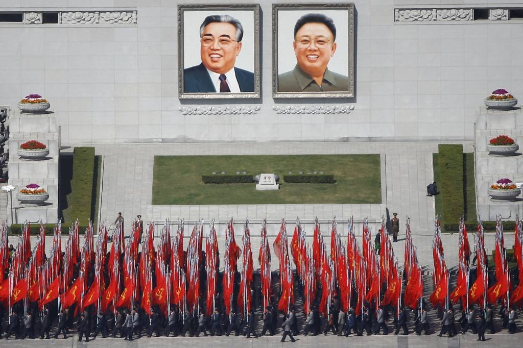 Coreia do Norte promete grande evento na quinta a jornalistas