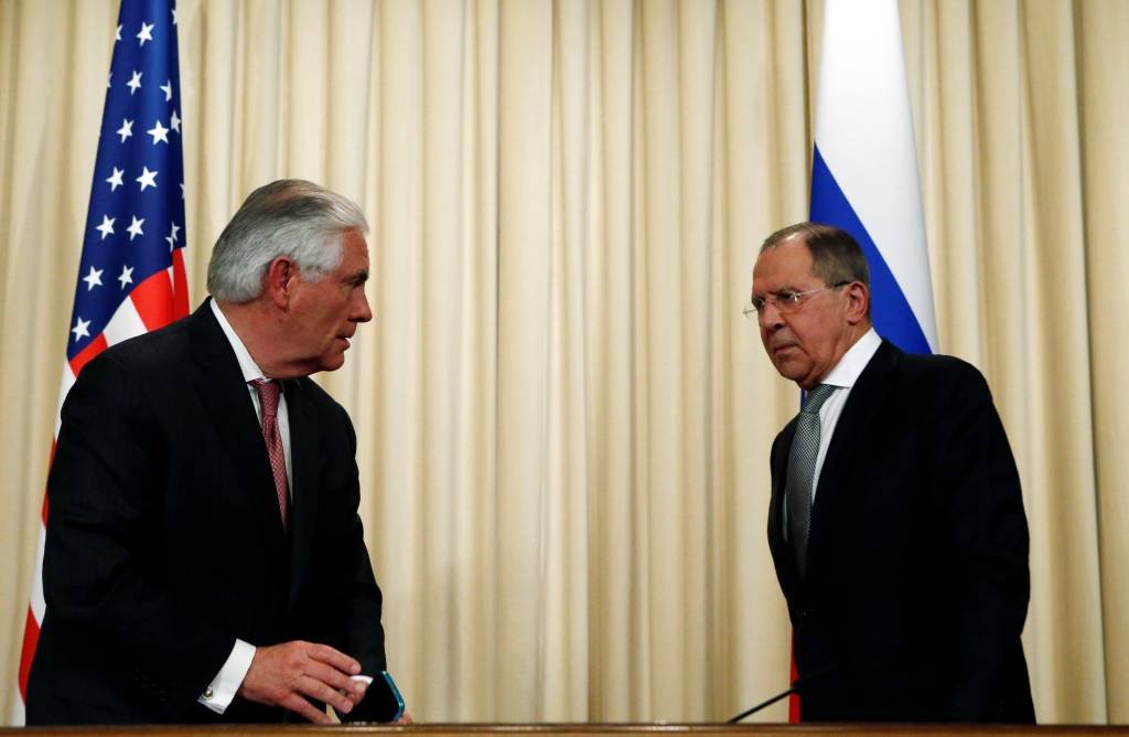 Rússia e EUA apoiam investigar ataque, mas discordam sobre Assad