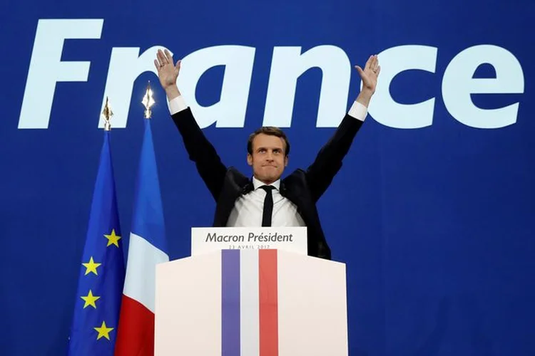 Macron teria obtido 65% dos votos contra 35% de Le Pen, segundo projeções (Benoit Tessier/Reuters)