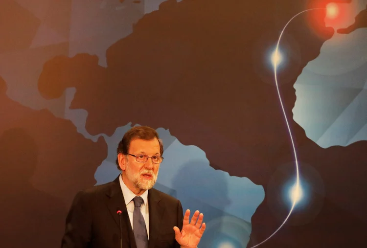 Premiê da Espanha, Mariano Rajoy: ele disse que a obra para construir o primeiro cabo submarino de fibra óptica ligando a Europa ao Brasil deve ajudar a melhorar a segurança e a privacidade dos dados (Nacho Doce/Reuters)