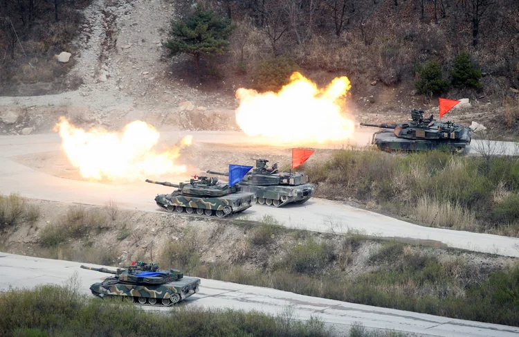 Exercício militar dos EUA e Coreia do Sul perto da fronteira militar com a Coreia do Norte (REUTERS/Kim Hong-Ji/Reuters)
