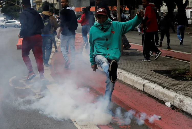 Protesto no centro: Polícia Militar está reprimindo manifestações em São Paulo (Nacho Doce/Reuters)