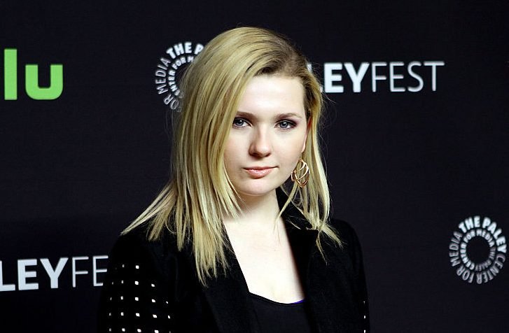 Atriz de "Pequena Miss Sunshine" revela ter sofrido abuso sexual