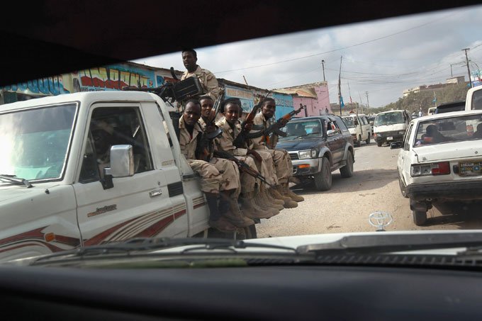 Somália declara estado de guerra contra grupo jihadista Al Shabab