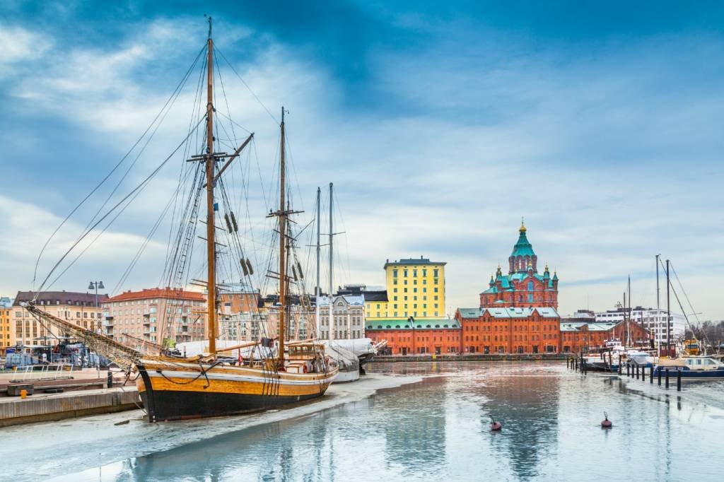 Visite o país mais feliz do mundo: Finlândia oferece viagem com tudo pago; veja como