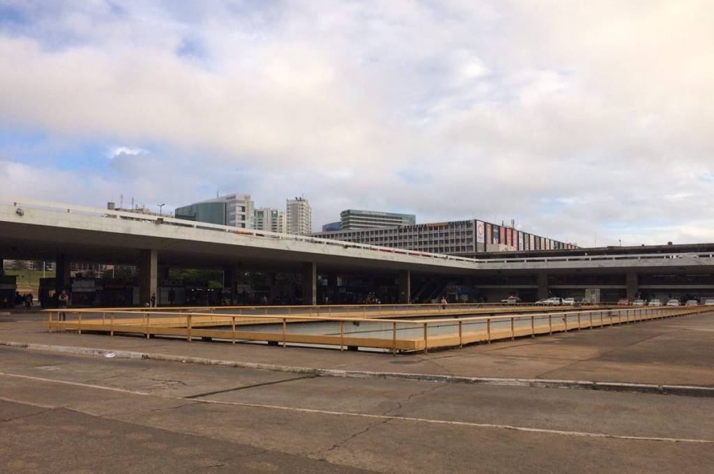 Bloqueios impedem acesso a centro de Brasília