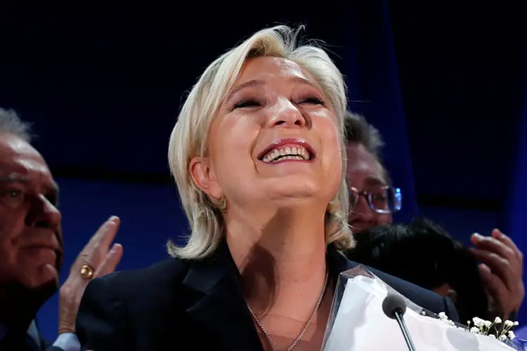 Candidata da extrema-direita francesa, Marine Le Pen (Pascal Rossignol/Reuters)