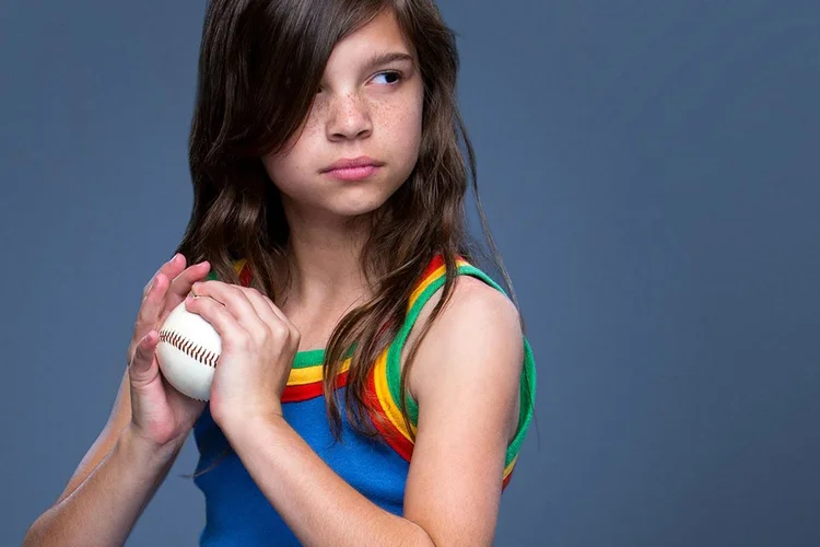 #LikeAGirl: a campanha da Always venceu o Emmy de melhor comercial de 2015 (Always/Youtube/Reprodução)