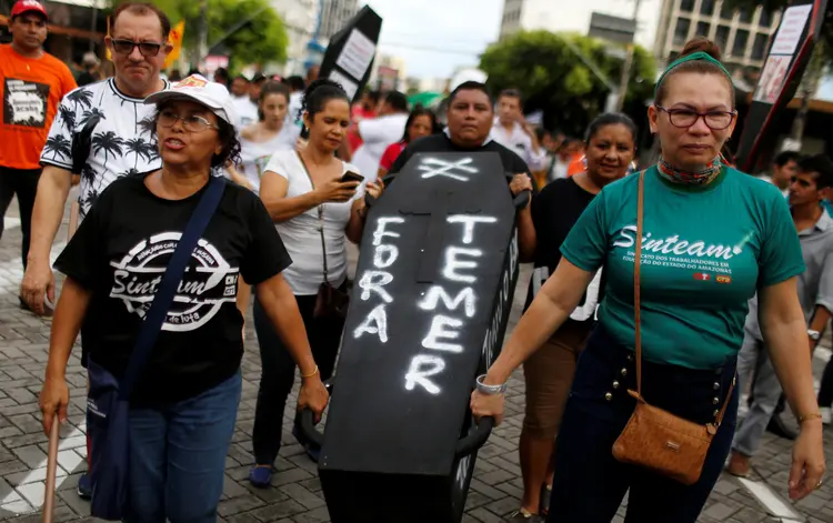 Protesto em Manaus (28/04): as principais manifestações foram marcadas para o próximo domingo, 21 (Bruno Kelly/Reuters)