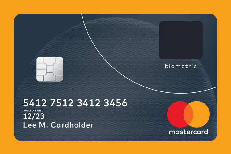 Cartão com leitor de impressões digitais: Mastercard vê queda nas fraudes com tecnologia (Mastercard/Divulgação)