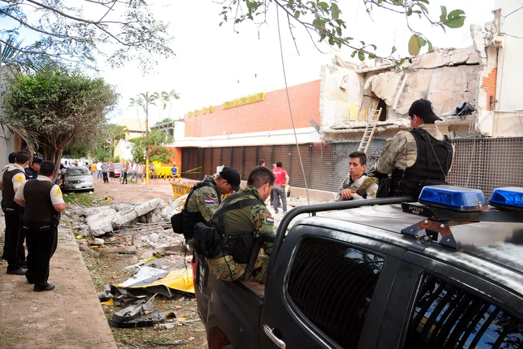 Paraguai: na madrugada de hoje, um grupo de aproximadamente 50 pessoas assaltou a sede da Prosegur em Ciudad del Este, na Tríplice Fronteira (Francisco Espinola/Reuters)