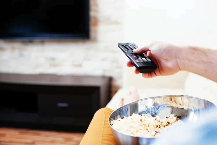 TV a cabo: Instalação do serviço individual custa mais caro do que no combo, mas tente negociar (BartekSzewczyk/Thinkstock)