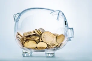 Quanto rende R$ 100.000 no Tesouro Direto, poupança e CDBs com a Selic a 14,75%?
