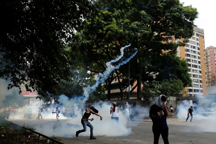 Protesto contra o governo de Nicolás Maduro, na Venezuela (Carlos Garcia Rawlins/Reuters)