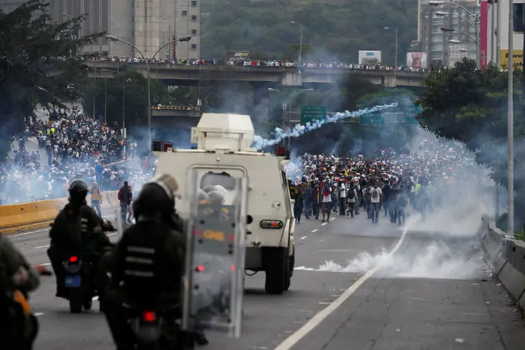 Venezuela: a Anistia Internacional aponta que é "extremamente preocupante" que haja provas que sugerem motivação política para detenções (Carlos Garcia Rawlins/Reuters)
