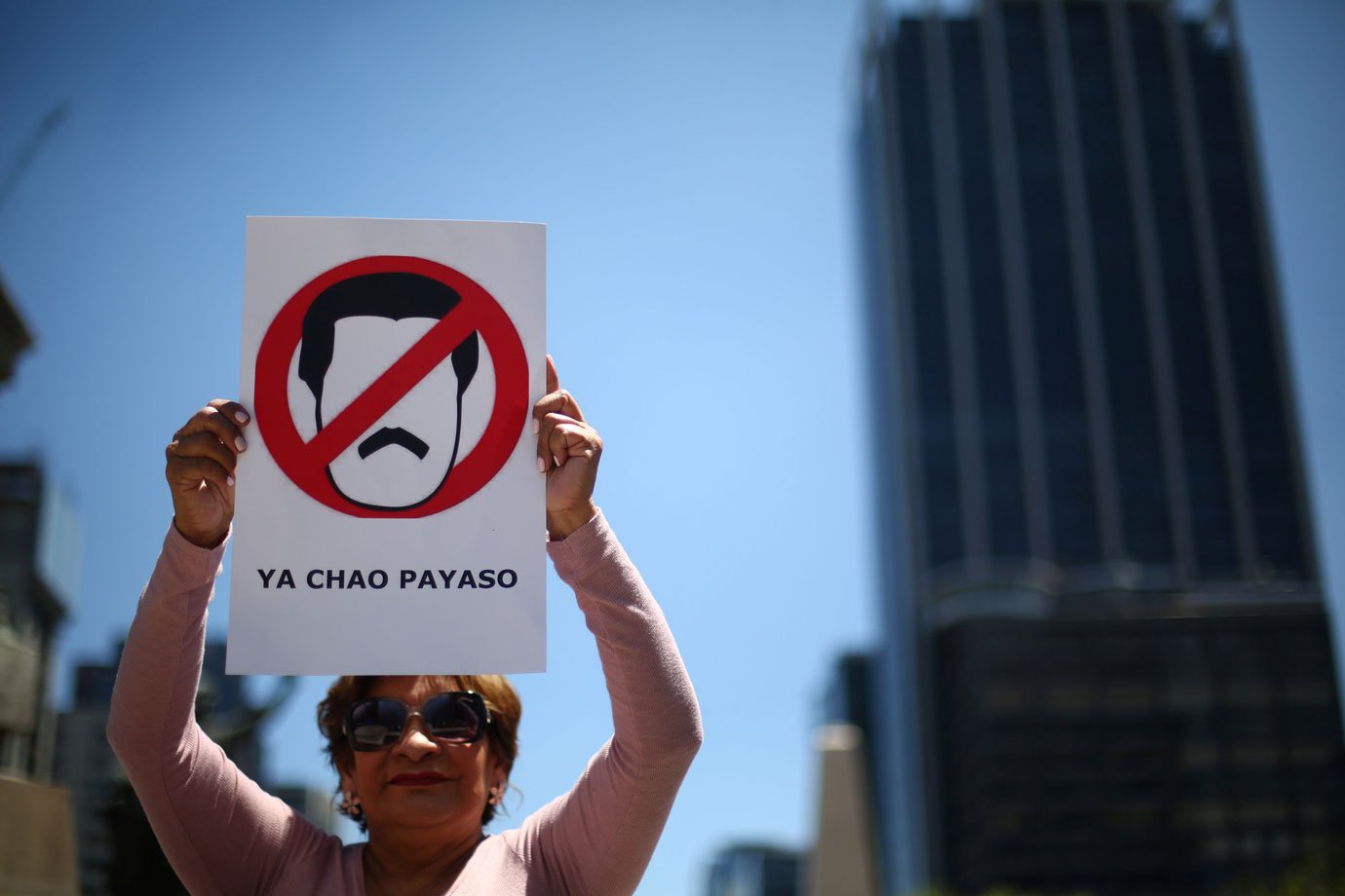 Oposição venezuelana aumenta pressão contra Maduro