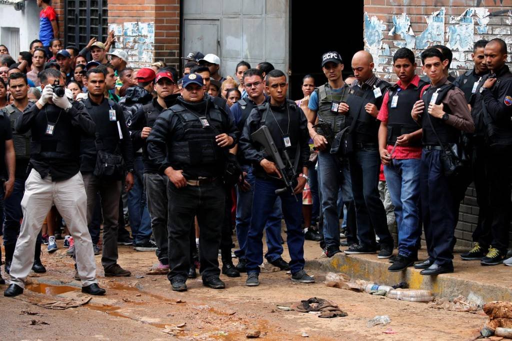 Número de mortes em distúrbios na Venezuela sobe para 12