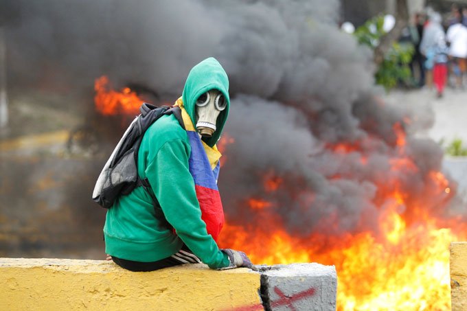 Maduro contabiliza 29 mortes e US$ 140 mi de perdas em protestos