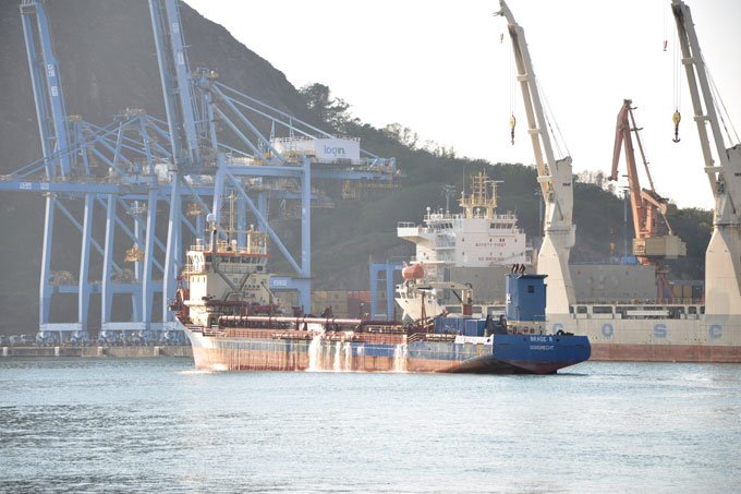 Governo pode privatizar ou dar concessão de porto de Vitória