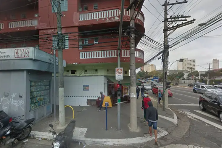 Bar na Rua Domingos de Morais, na Vila Mariana, em São Paulo (Google Street View/Reprodução)