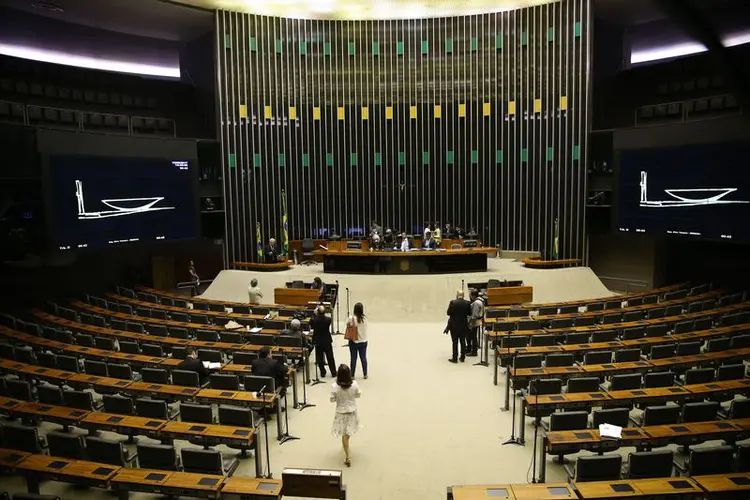 Câmara dos Deputados: até o momento, foram apresentados 13 pedidos de impeachment contra Temer (José Cruz/Agência Brasil/Agência Brasil)