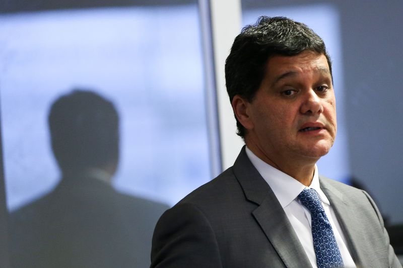 Relator da reforma trabalhista no Senado lê parecer do projeto