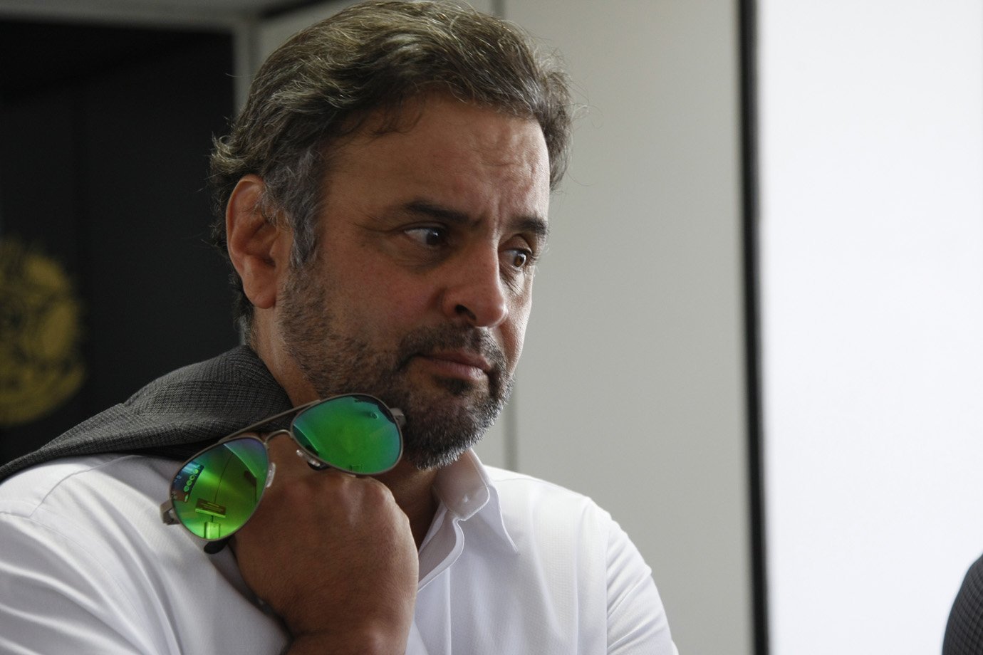 Medidas contra Aécio estão sendo cumpridas, diz Marco Aurélio