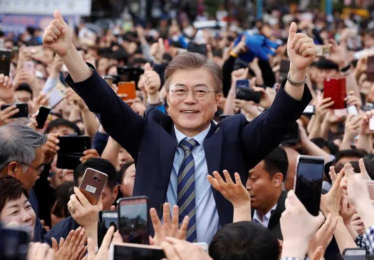 Moon Jae-in: "Farei um país justo, unido", disse ele a uma plateia de apoiadores (Kim Hong-Ji/Reuters)