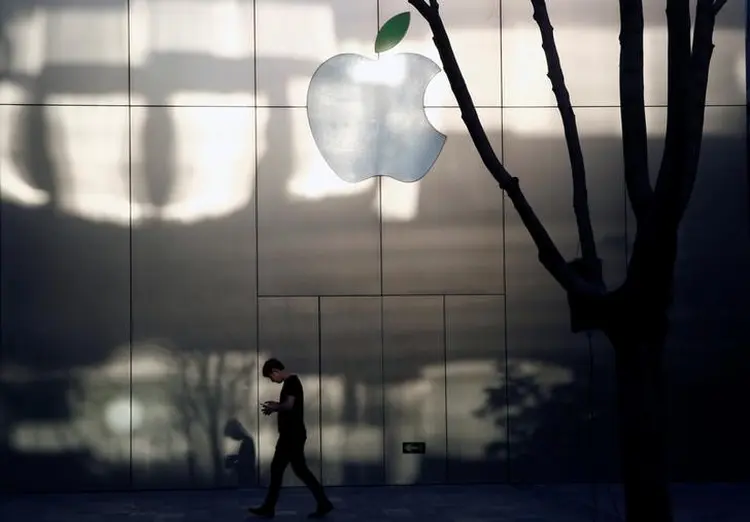 Apple: as cinco juntas são avaliadas em quase US$ 3 trilhões ou 17% do PIB dos EUA, (Thomas Peter/Reuters)
