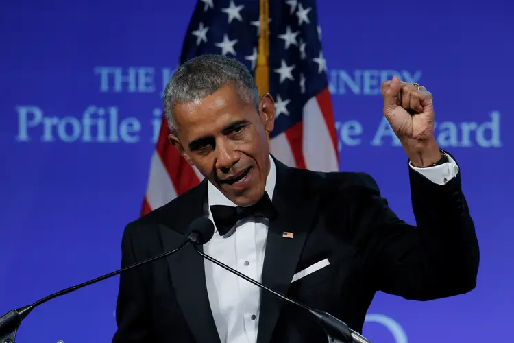 Barack Obama: "A coragem significa não apenas fazer o que é politicamente conveniente, e sim o que, no fundo de seus corações, acreditam que seja correto" (Brian Snyder/Reuters)