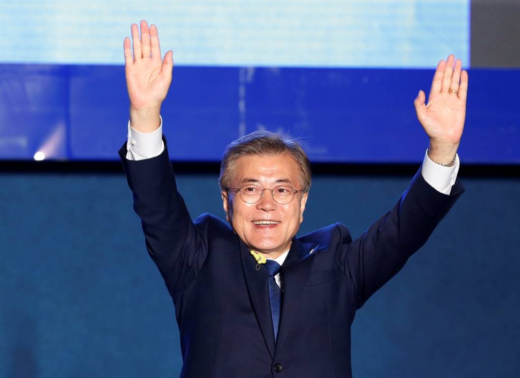 Filho de refugiados norte-coreanos, Moon vence na Coreia do Sul