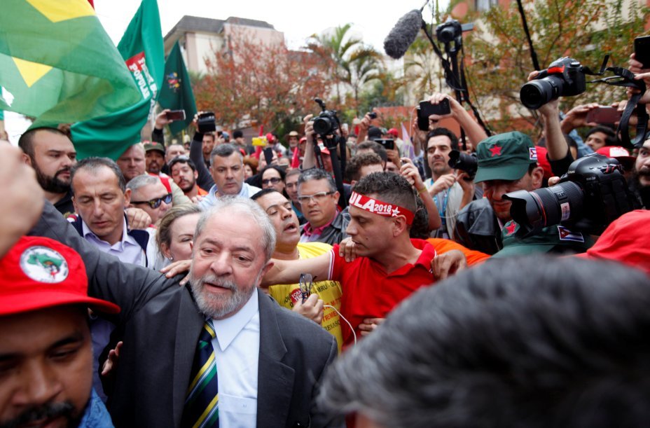<span>Chegada do ex-presidente Lula em Curitiba, para prestar depoimento ao juiz Sérgio Moro</span>