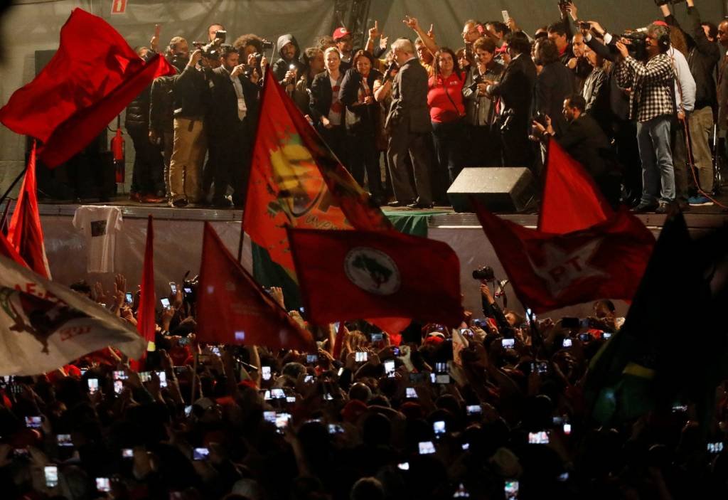 50 mil pessoas foram a atos pró-Lula, dizem organizadores