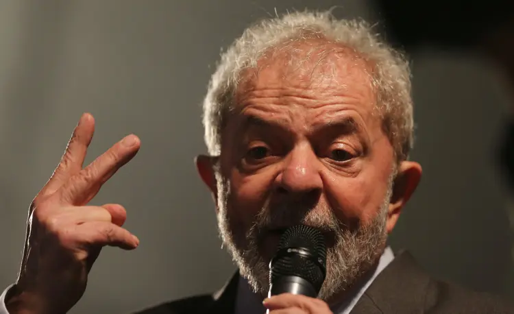 Lula: "A verdade é o seguinte: não solicitei, não recebi, não paguei e não tenho nenhum tríplex", afirmou Lula (Paulo Whitaker/Reuters)