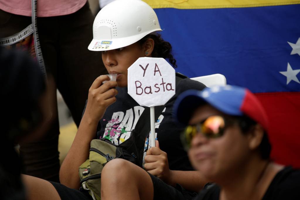 Venezuela diz que maioria dos mortos não participava dos atos