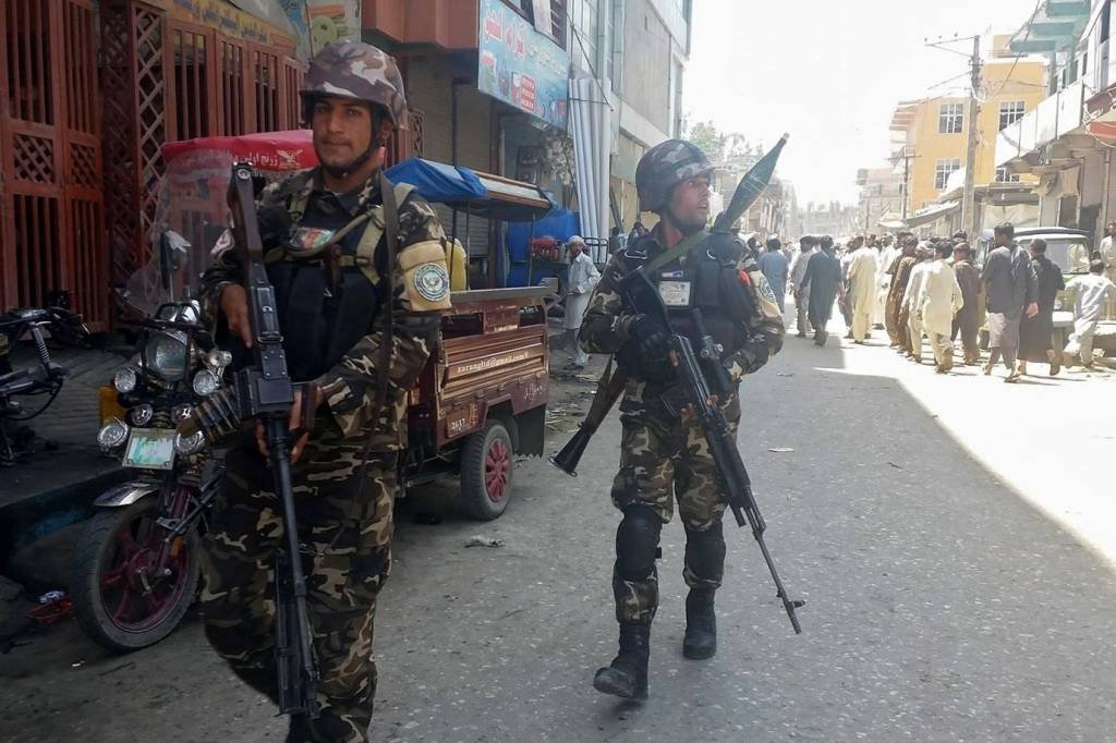 Ataque em emissora de TV afegã mata 3 terroristas e 2 civis