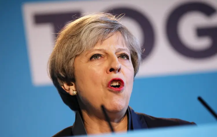 Theresa May: "Nosso objetivo é reduzir a imigração a níveis sustentáveis", diz a premiê (Dan Kitwood/Pool./Reuters)