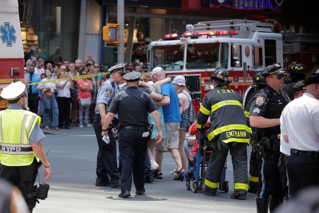 Atropelamento em Nova York deixa 1 morto e 13 feridos