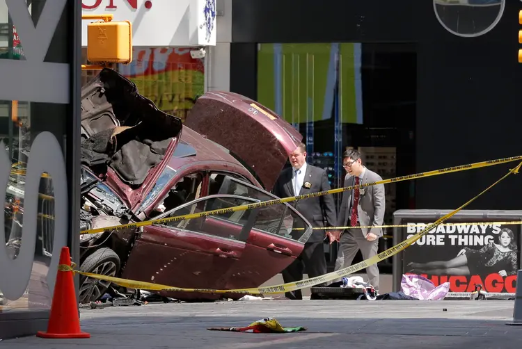 Time Square: "Com base na informação que temos até o momento, não há indícios de que tenha sido um ato de terrorismo" (Lucas Jackson/Reuters)