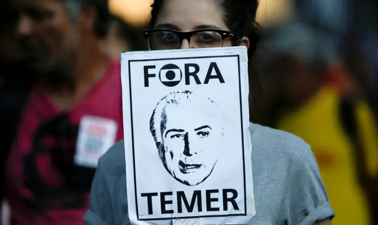 Michel Temer: OAB alega que Temer cometeu crime de responsabilidade ao receber no Planalto, sem previsão na agenda oficial. o empresário Joesley Batista (Bruno Kelly/Reuters)