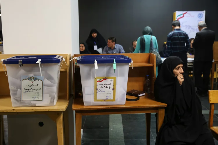 Eleições no Irã: mais de 40 milhões de votos foram registrados (TIMA/Reuters)