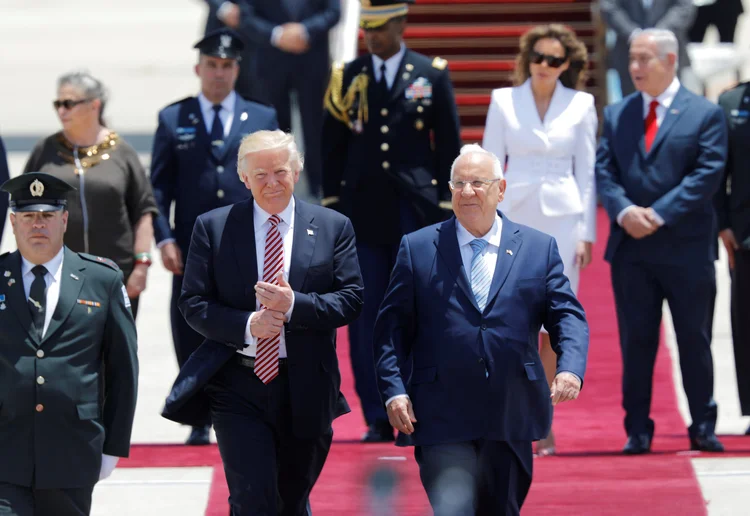 Donald Trump, presidente dos EUA e Reuven Rivlin, presidente de Israel. 22/05/2017 (Amir Cohen/Reuters)